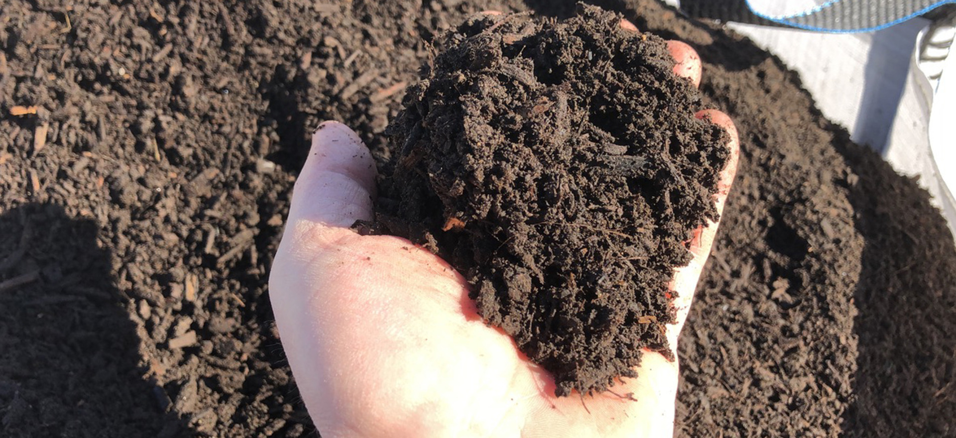 Pilekompost Struktur Haand Muld